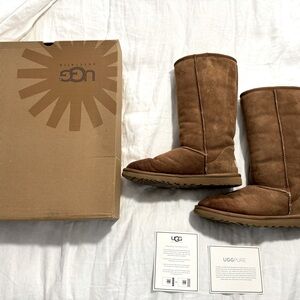 UGG Classic Tall Boots - Chestnut Size 9